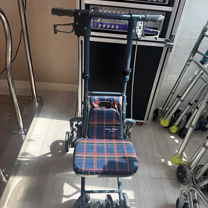 성인 어르신 보행기 환자용 워커 바퀴형워커