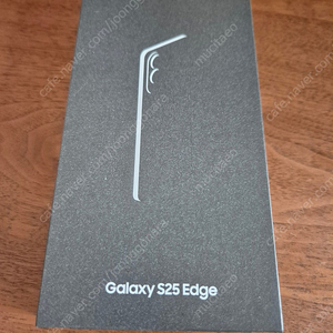 갤럭시 s25 엣지 512GB 티타늄블랙 판매합니다.