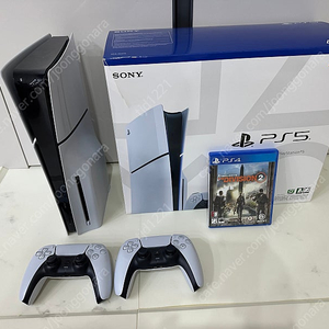 Ps5 슬림 디스크 듀얼센스 2개+ 플스 포탈+게임시디 13장 팝니다