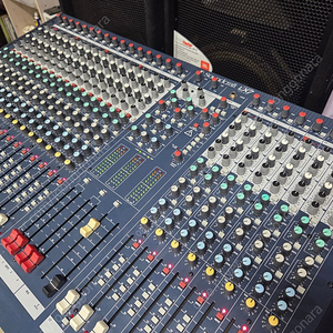 사운드크래프트 LX7-24 믹서 Soundcraft