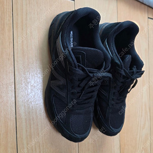 뉴발란스 990 틀리플블랙