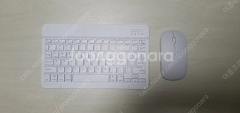애플 맥북 프로 14인치 A2442 (상태 AA급)--3