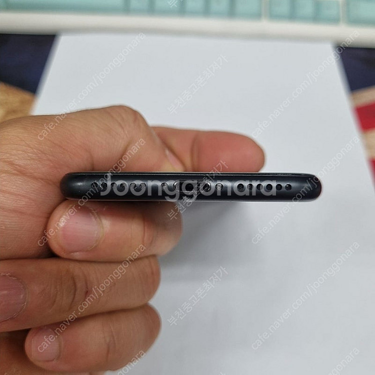 (대량가능)202393 아이폰7 32 매트블랙 AA급 중고폰 13만 배터리100% 부천 신중동역 레트로 인스타 사진...--3