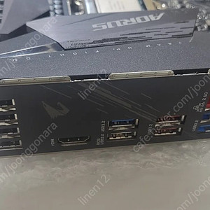 기가바이트 Z490 어로스 엘리트 메인보드