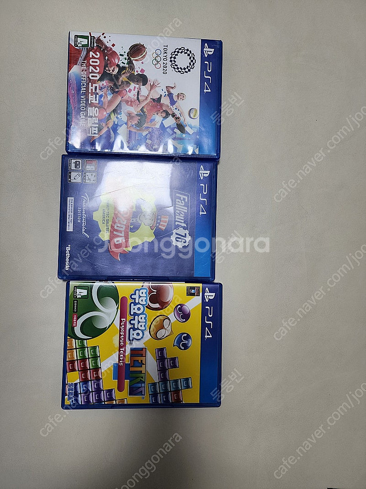 PS4 Pro 7218b 1TB--1