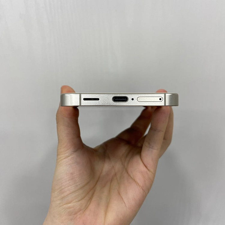 89868 A급. 갤럭시S24 256기가 옐로우 팝니다 . 55만원 이미지