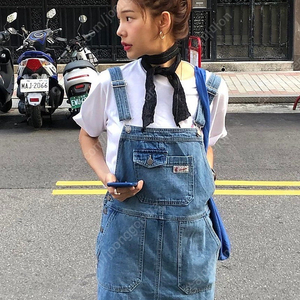[새상품] 앤유 단종 크랜본 데님 멜빵 원피스 미드블루