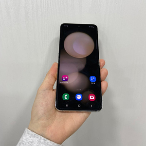 81277 갤럭시Z플립5 크림 256GB A급 부산 중고폰 팝니다 46만원