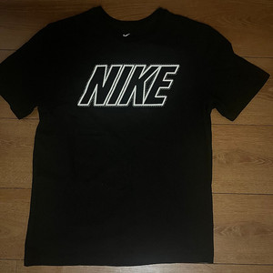 나이키 반팔 검정색상 size s~m