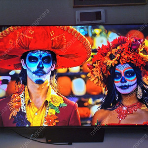 2024년형 65인치 이스트라 쿠카 UC652MLED QD-Mini LED 120Hz 4K 스마트 구글 TV S급 팝니다.