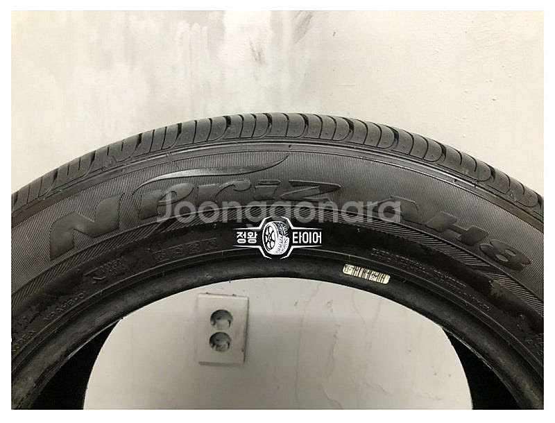중고타이어 넥센타이어 엔페라AH8 215/50R18 티...--3