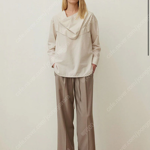 R2W 레디투웨어 celua cowl neck 블라우스 새상품