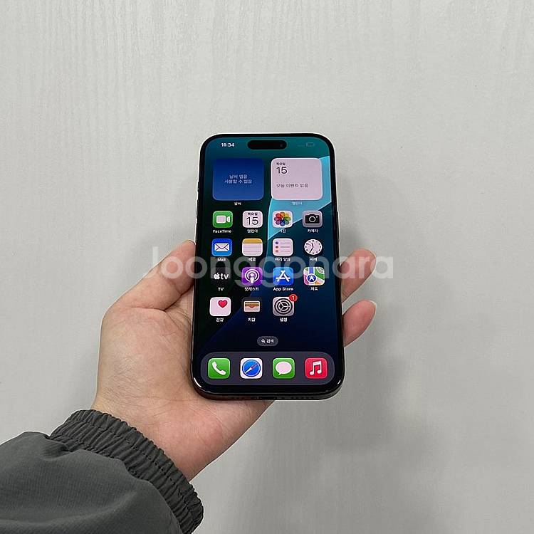 06473 아이폰15프로 블랙티타늄 256GB A급 부...--0