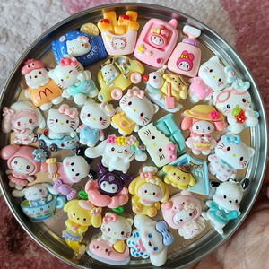 산리오 파츠 12개 / 플라스틱파츠/ 지비츠 핸꾸