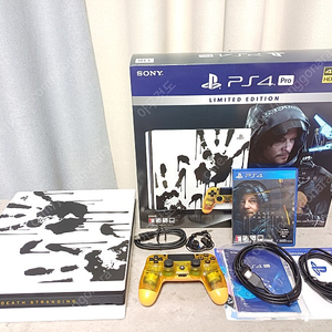PS4 PRO 데스 스트랜딩 에디션, PS4 타이틀 팝니다.