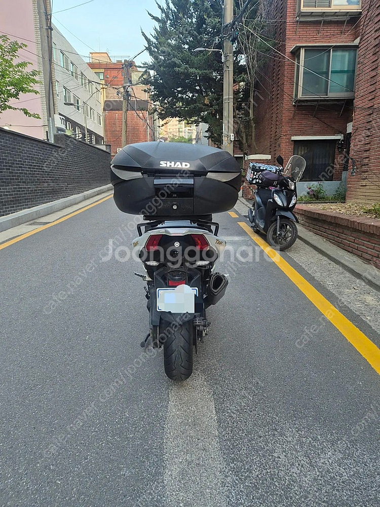 티맥스DX 17년식 16,000km 팝니다.--7