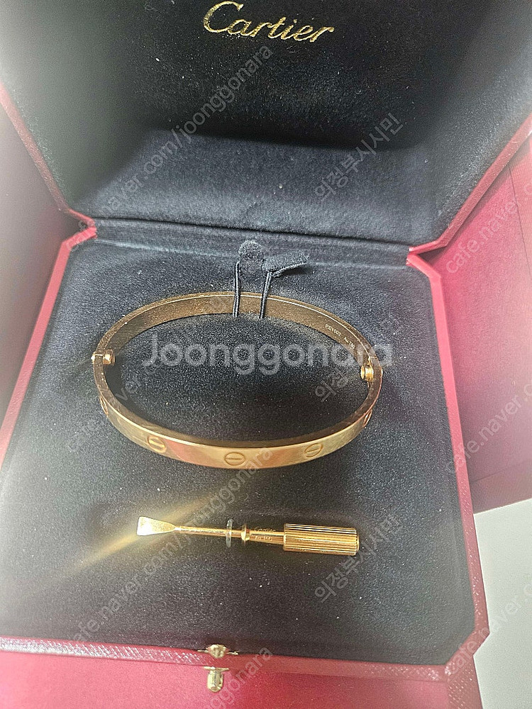 까르띠에 러브팔찌 19호--0