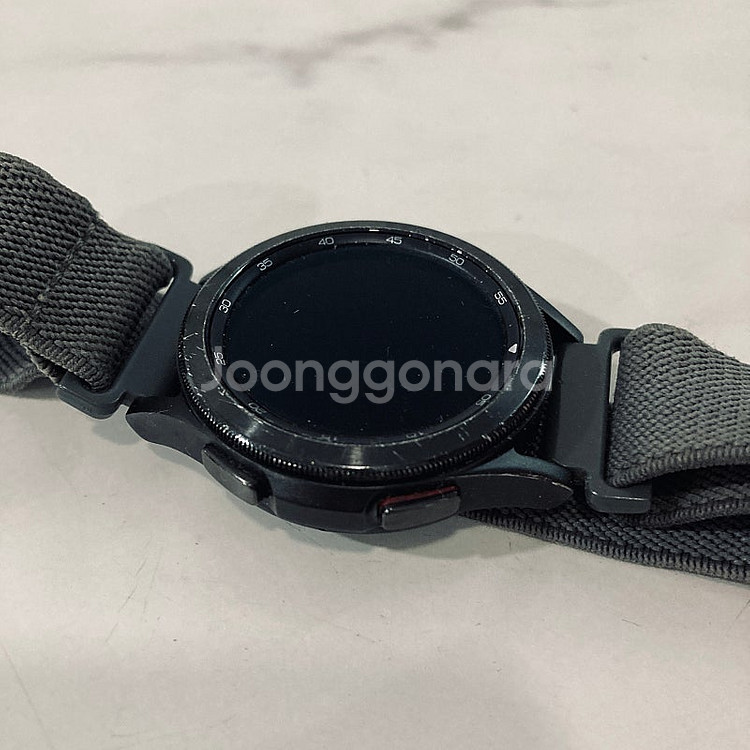 갤럭시 워치4 클래식 블랙 42MM 3만5천원 판매합니...--3