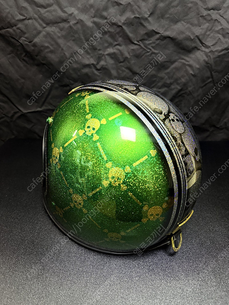 크랭크 커스텀 헬멧 이미지