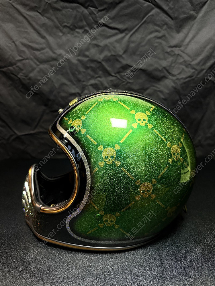 크랭크 커스텀 헬멧 이미지