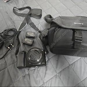 소니 a6000 카메라 +렌즈 +가방 +배터리 2