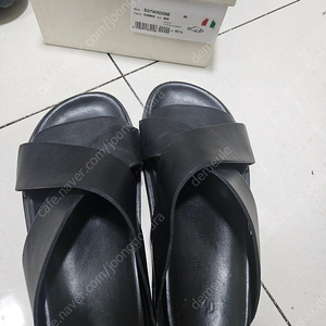 마르지엘라 레더 슬리퍼
