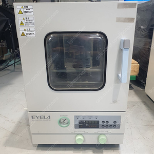 EYELA VOS-301SD 진공 정온 건조기(오븐) 판매 합니다.