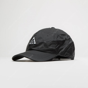 나이키 acg 트레일캡 블랙 s/m 새제품