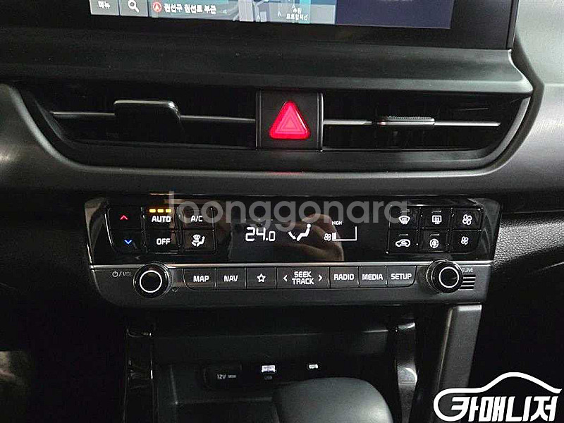 [기아]더 뉴 셀토스 가솔린 1.6 터보 4WD 프레스...--3