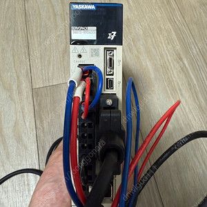 야스카와 서보앰프 판매(SGD7S-R90A00A)