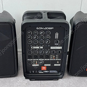 JBL EON 208P 스피커 팝니다.