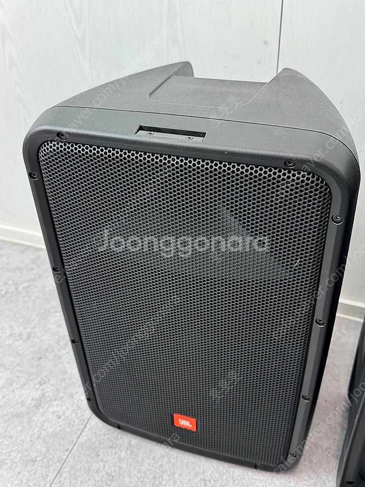 JBL EON 208P 스피커 팝니다.--5