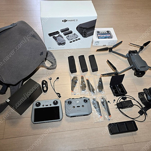 DJI 매빅3 플라이모어 콤보 + DJI RC 조종기 판매합니다.