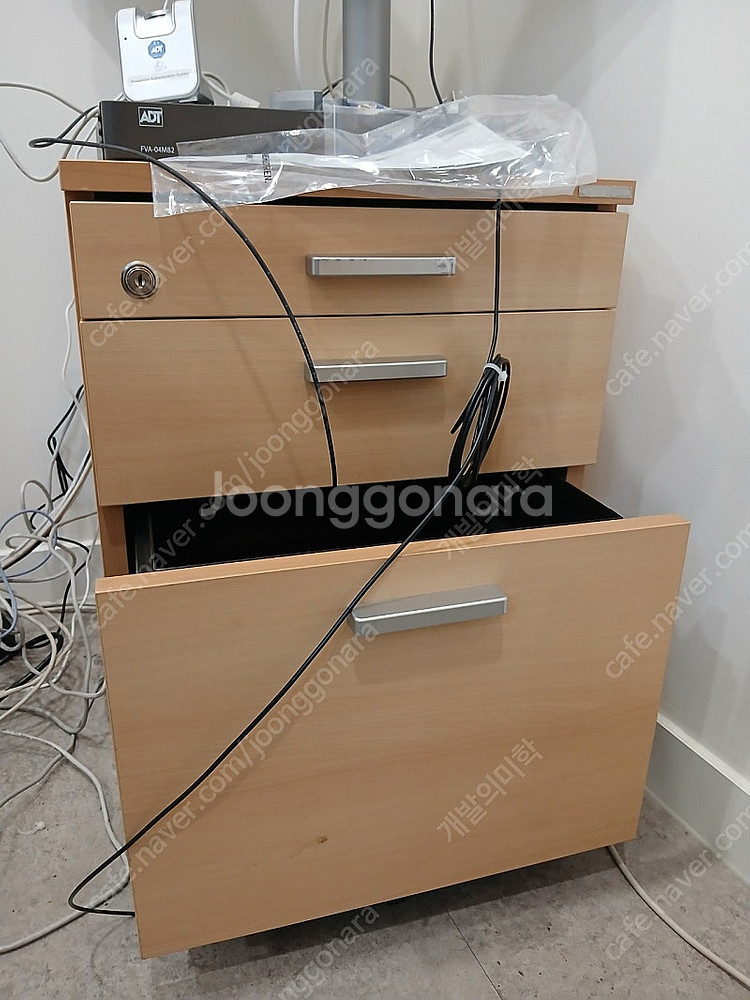 홍보관 정리 급처분 구입가대비 3분의 1가격--8