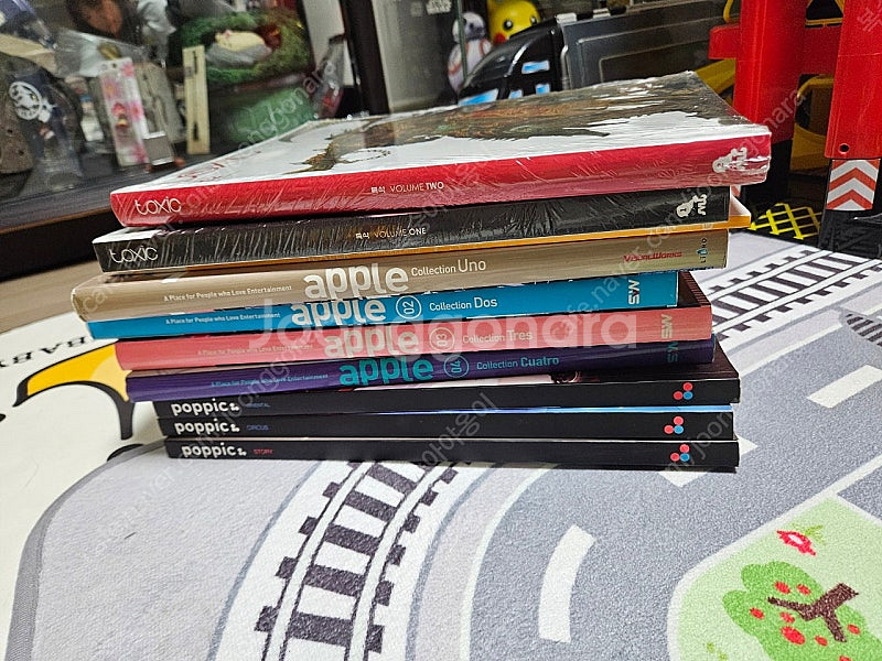 팝픽 애플컬렉션 톡식 젤라틴 일러스트집 판매합니다.--3