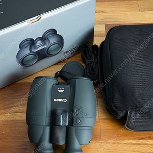 캐논 12x32 IS 쌍안경
