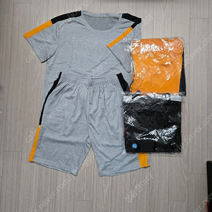 [새거.만이천원]남자 배색 상하의세트.트레이닝복 3색