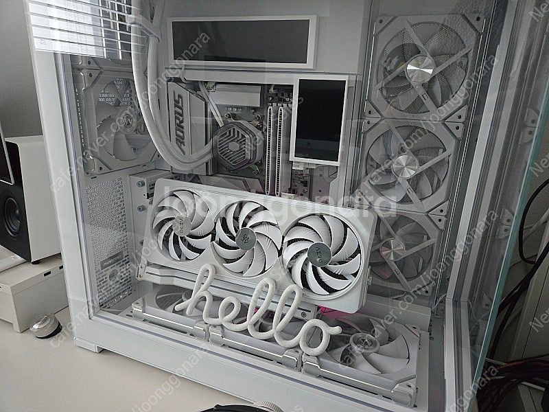 [가격다운] 7800X3D RTX 4090 기가바이트--0