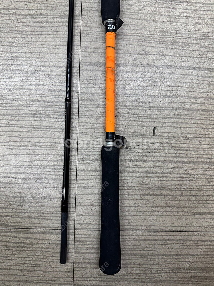 가마가츠 스피닝대 S65ML-solid.F RUBBER R 판매합니다.--1