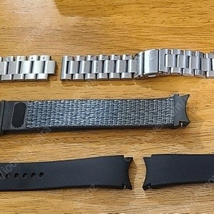 갤럭시워치4, 20mm 스트랩입니다.