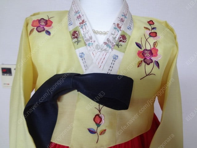 예쁜 여성한복 이미지