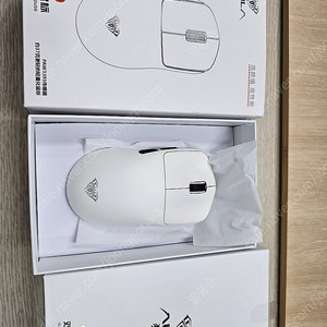 독거미 AULA SC800 유선 무선 듀얼 게이밍 마우스 PAW3395 경량 37g 8k 폴링레이트