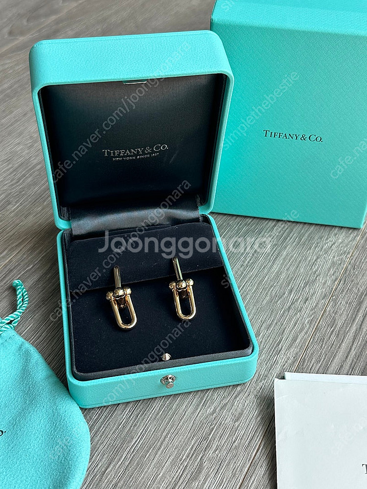 티파니앤코 링크 이어링 라지(거의 새 제품)--3