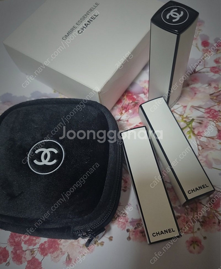 [새상품]샤넬 정품 한정 벨벳 미니 거울 파우치 퍼플--0