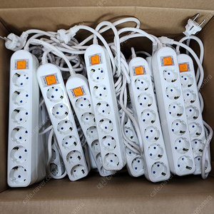 접지 멀티 콘센트 2구, 3구, 4구, 5구, 6구, T형, L형, 노출형 중고 판매 1,000원부터