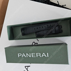 파네라이 oem 정품 엘리게이터 다크블루 스트랩 22미리 판매합니다.