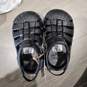 아디다스 슈퍼스타 키즈 샌들