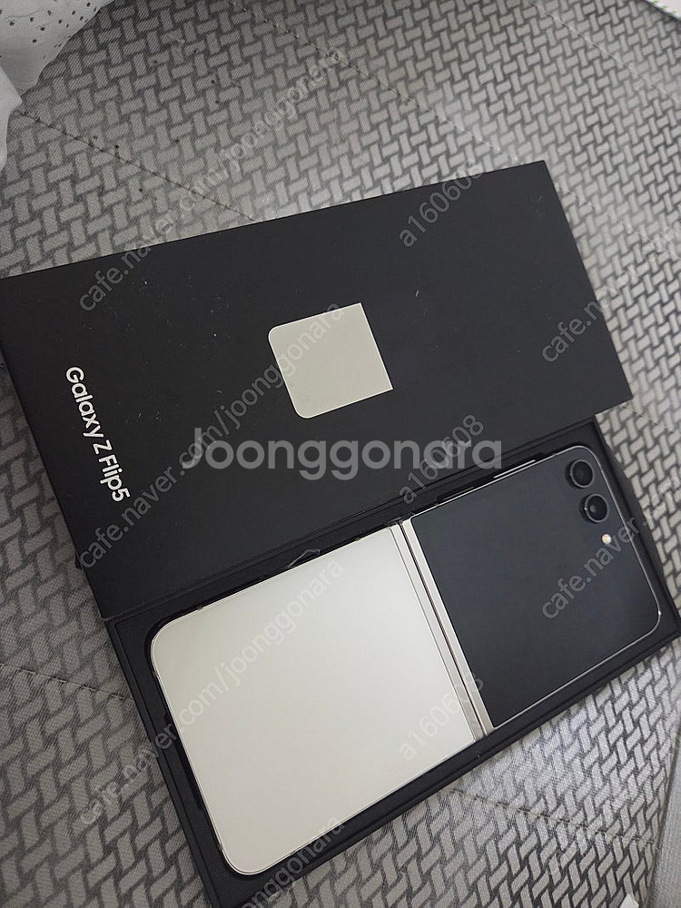 갤럭시z플립5 512--0