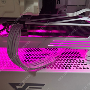 갤럭시 5070ti oc 화이트 팝니다