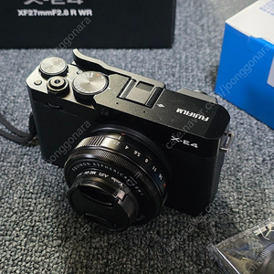 후지필름 x-e4 (후지 xe4) xf 27mm f 2.8 렌즈 판매
